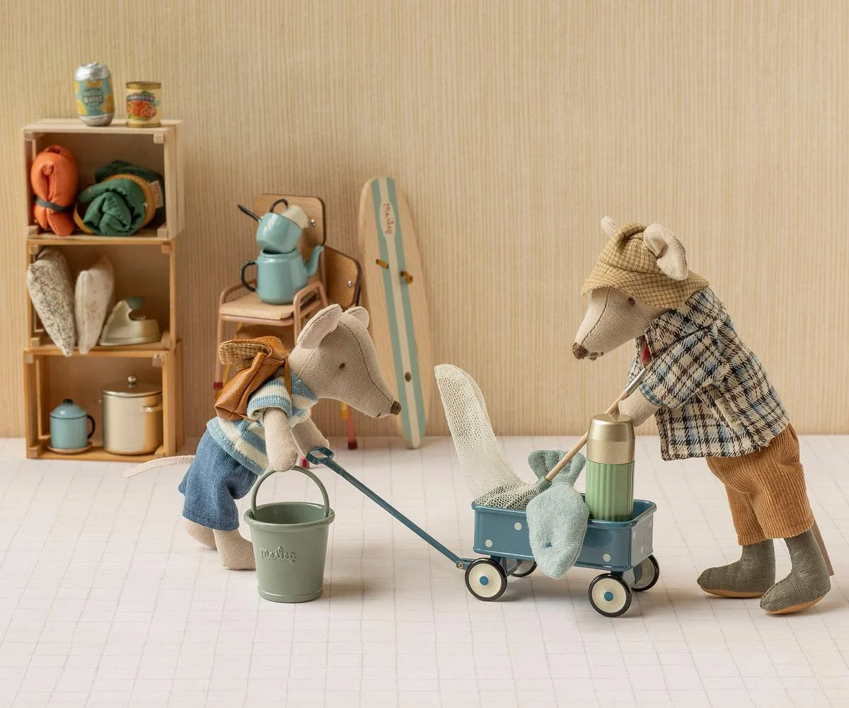 Fishing set, Mouse