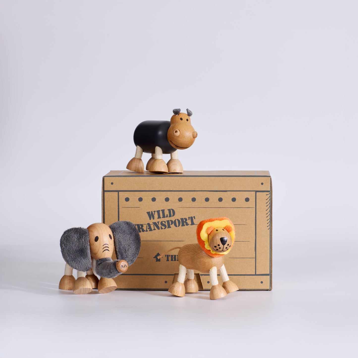 Roaming Mountains Mini Crate – 3 Safari Anamalz Gift Box