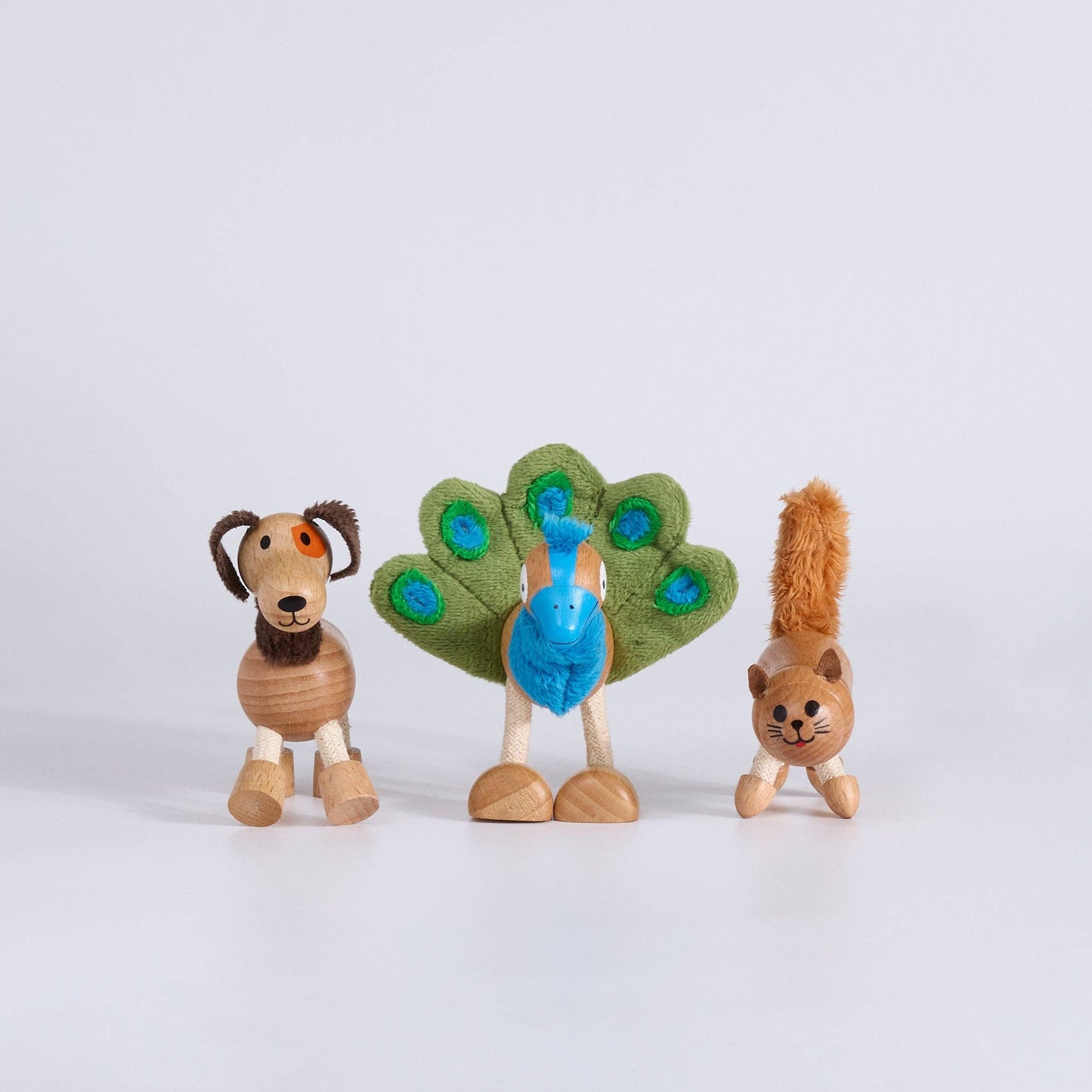 Barnfields Mini Crate: Peacock, Cat, Dog