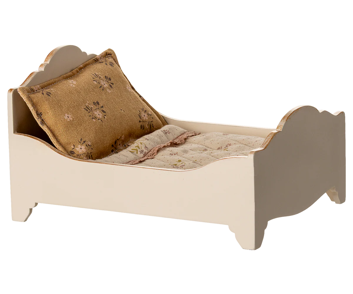 Bed, Mouse - Off white
